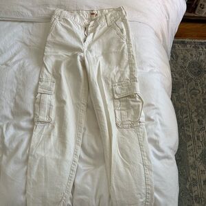 Levi’s loose cargo pants size 23